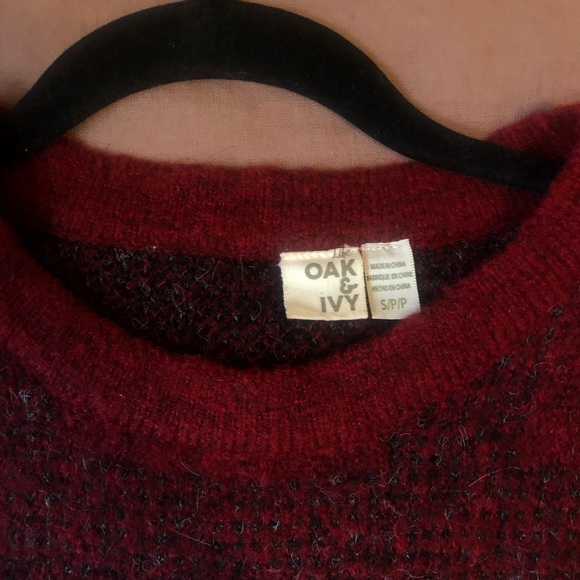 Oak & Ivy Sweater - Picture 2 of 3